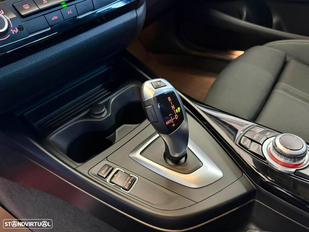 BMW 116 d Line Sport Auto - 17