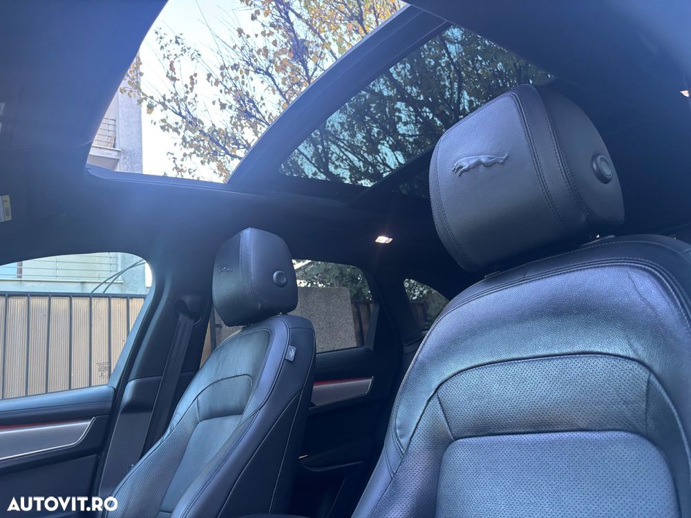 Jaguar F-Pace D200 AWD S - 14