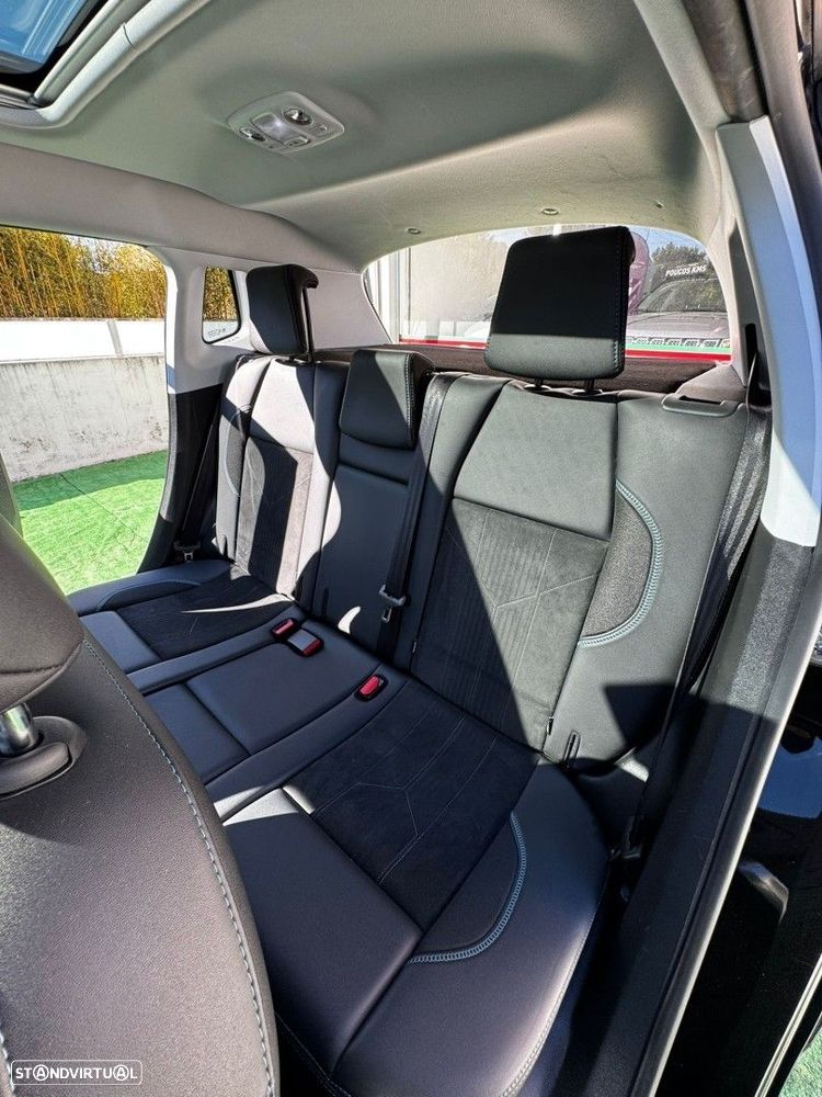 Peugeot 2008 1.2 PureTech Crossway EAT6 - 16