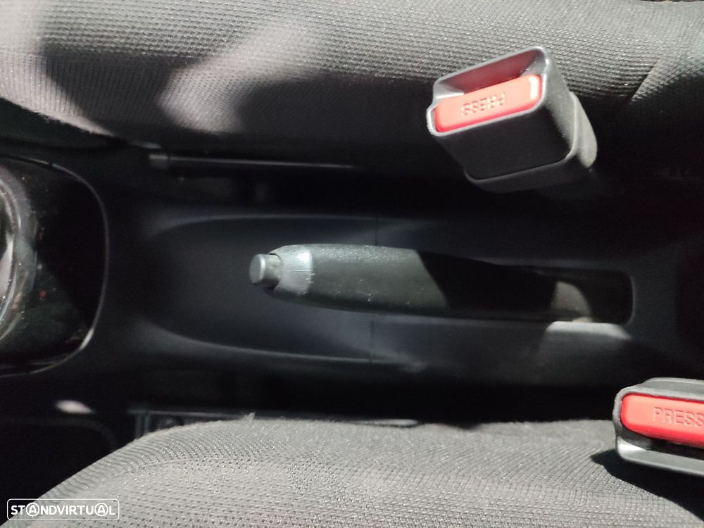 Peugeot 108 1.0 VTi Style - 29