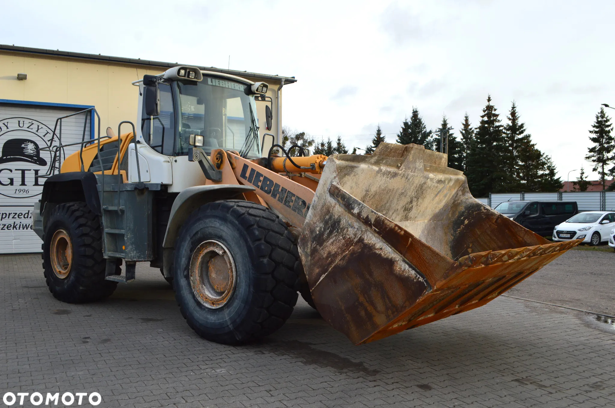 Liebherr L580 2PLUS2 - 7