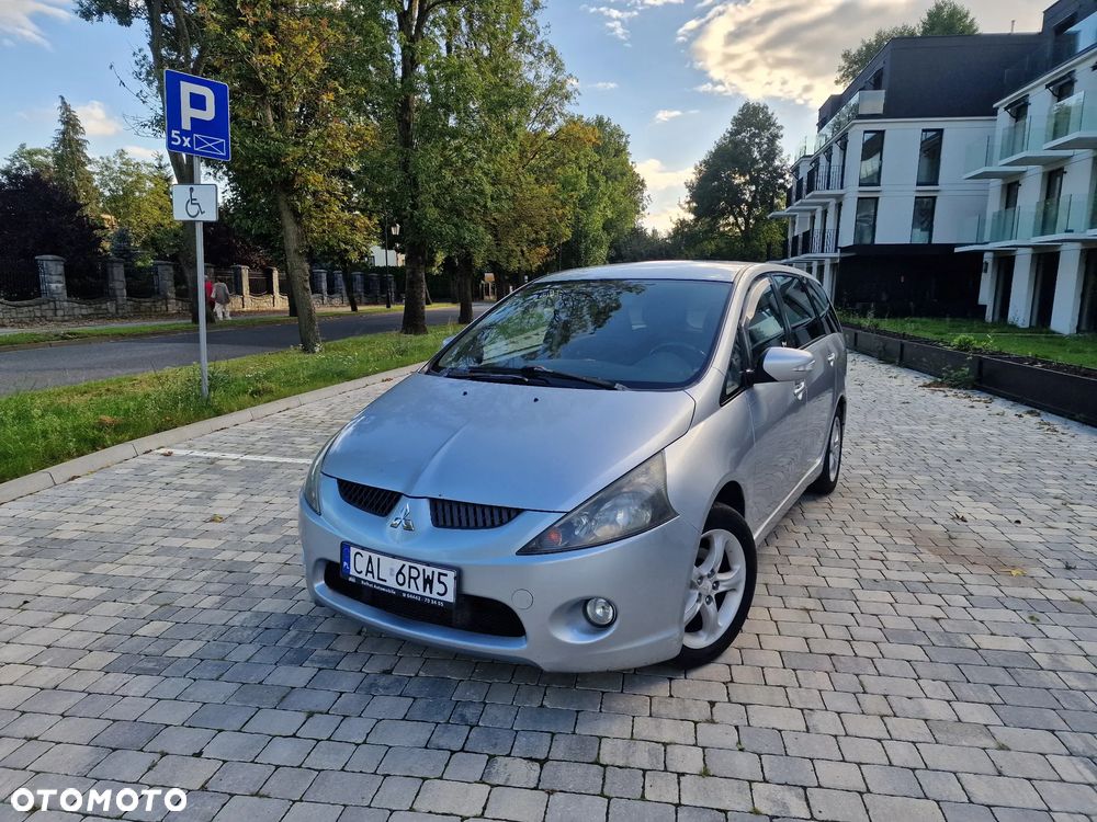 Mitsubishi Grandis 2.0 DID Intense - 1