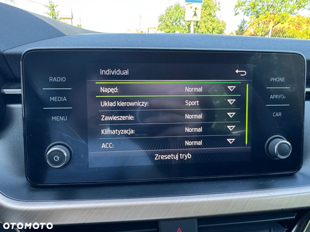 Skoda Scala 1.5 TSI Ambition DSG - 25