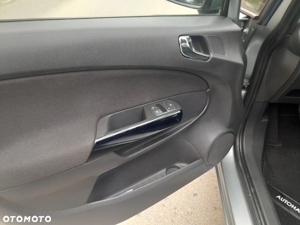 Opel Corsa 1.4 16V 150 Jahre - 11