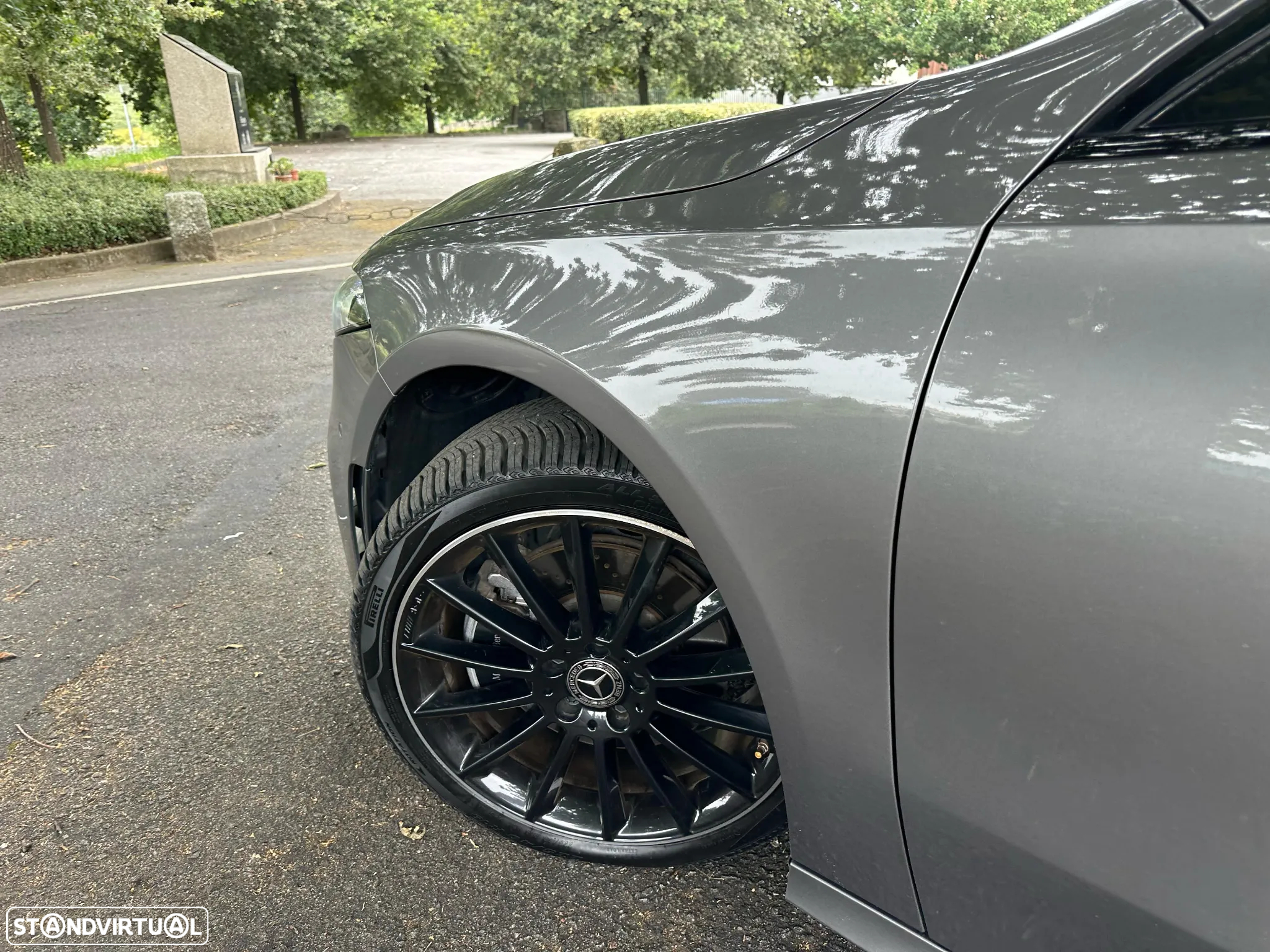 Mercedes-Benz A 250 e AMG Line - 18