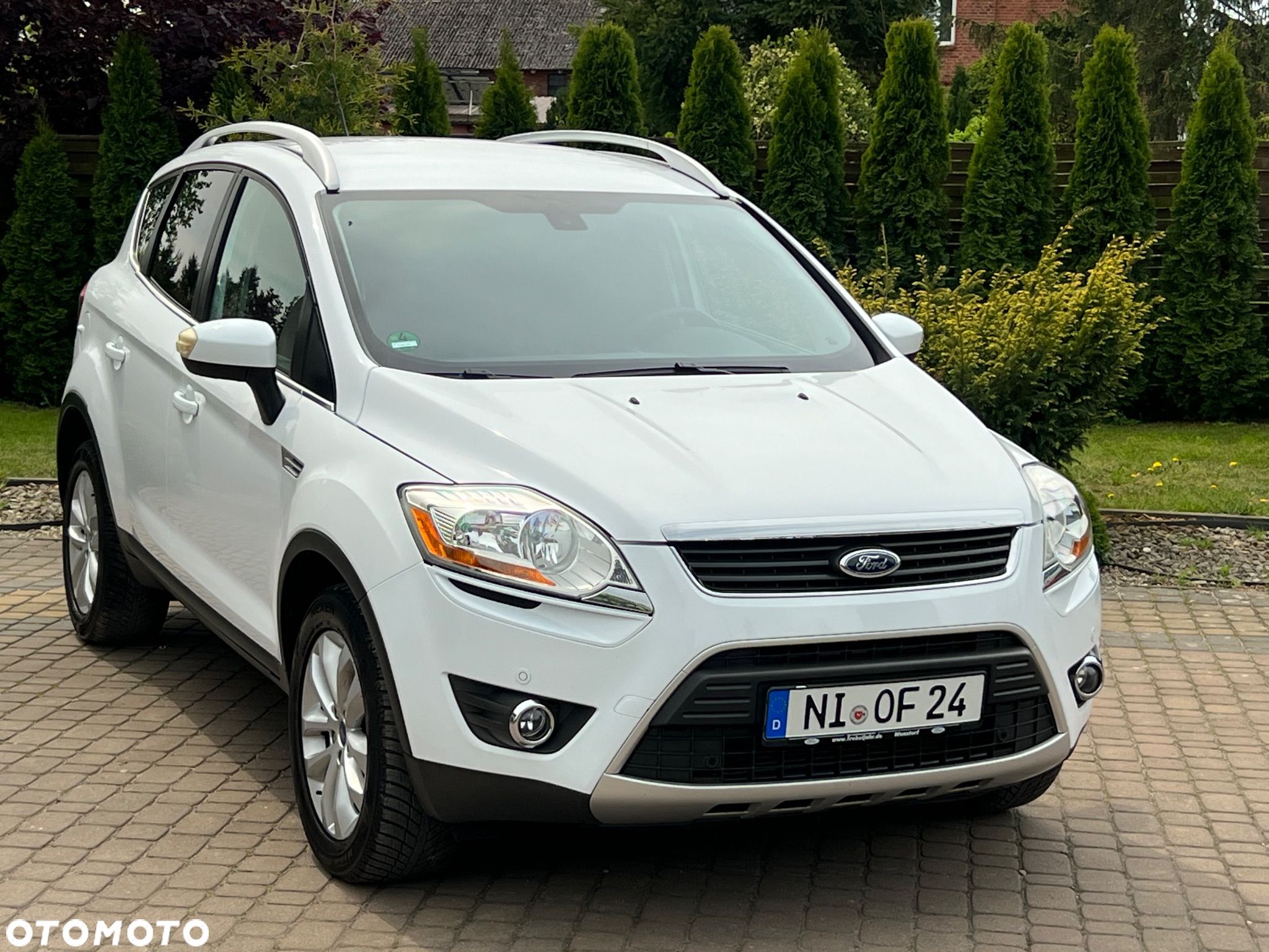 Ford Kuga 2.0 TDCi FWD Titanium - 1