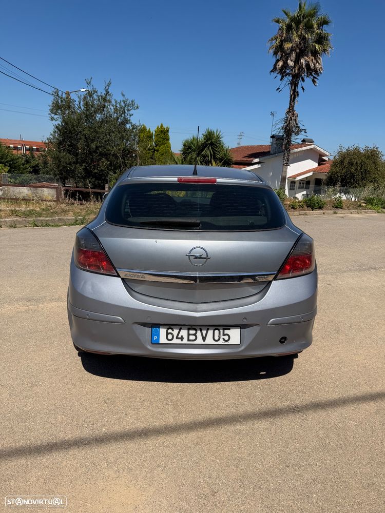 Opel Astra GTC 1.3 CDTI - 4