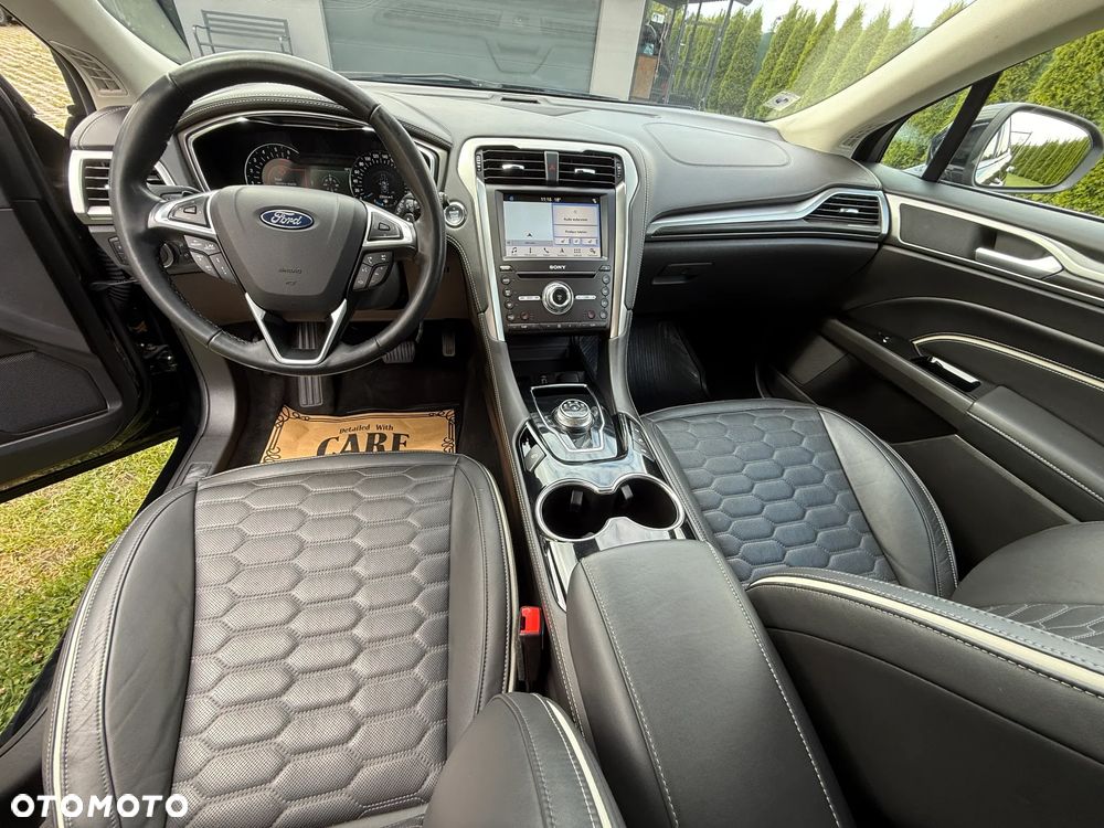 Ford Mondeo 2.0 EcoBlue Allrad VIGNALE - 9