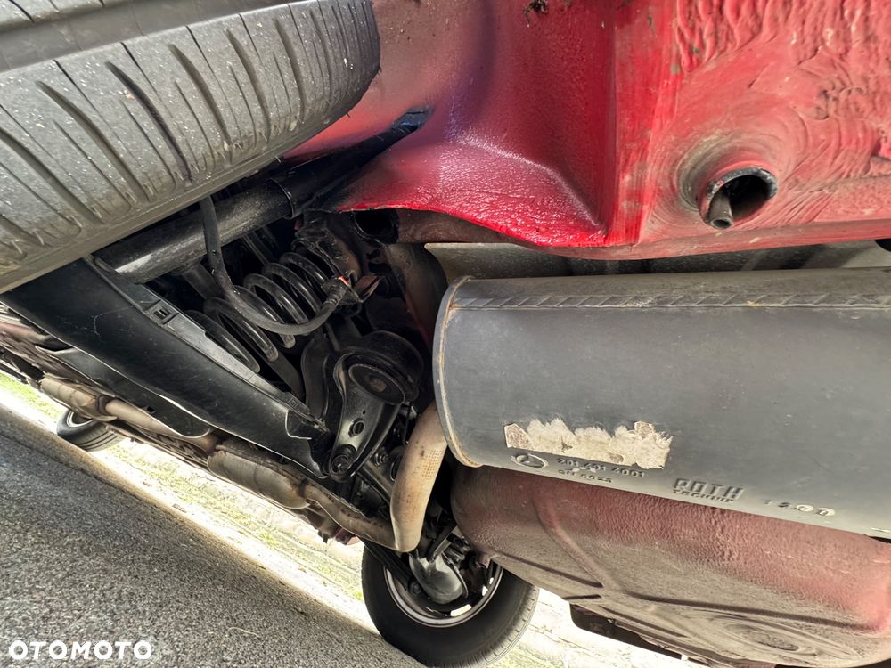 Mercedes-Benz W201 (190) - 8