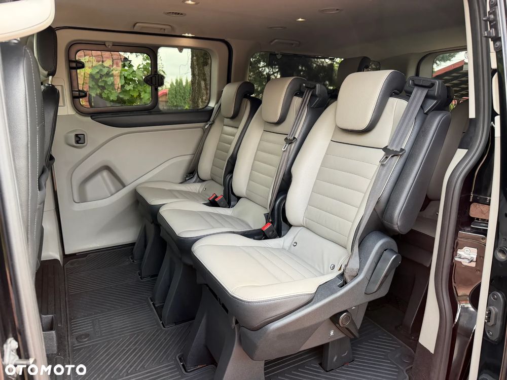 Ford Tourneo Custom 2.0 TDCi L2 Titanium SelectShift - 19