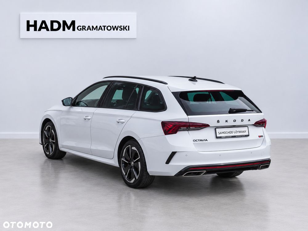 Skoda Octavia 2.0 TDI RS DSG - 5