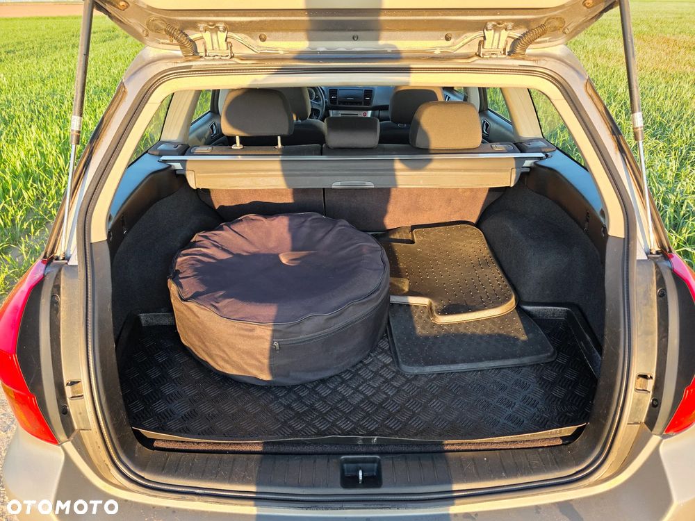 Subaru Outback - 31