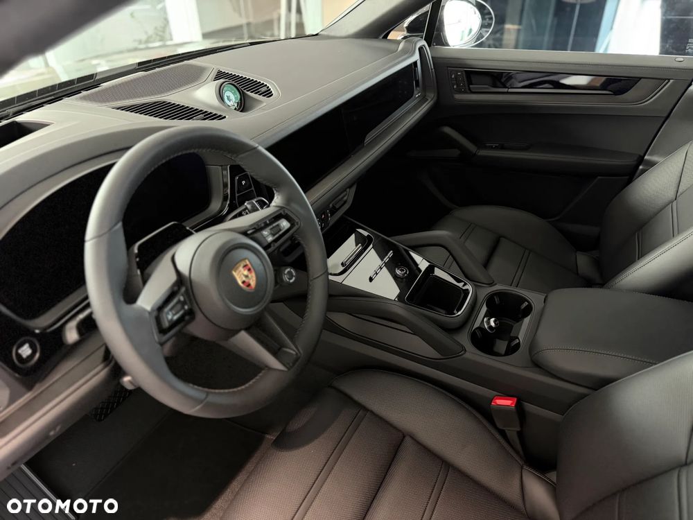 Porsche Cayenne Black Edition - 23
