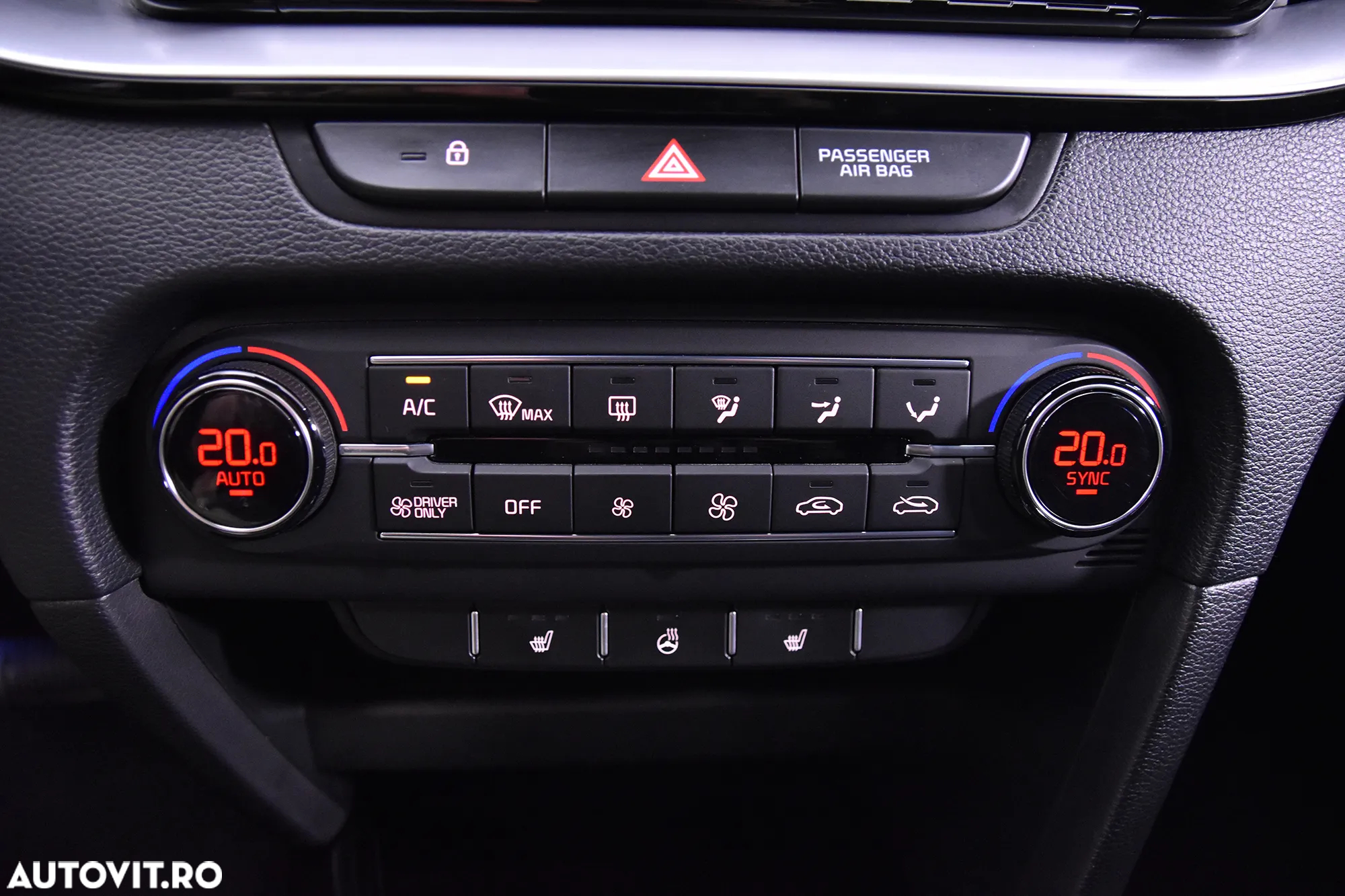 Kia XCeed - 18