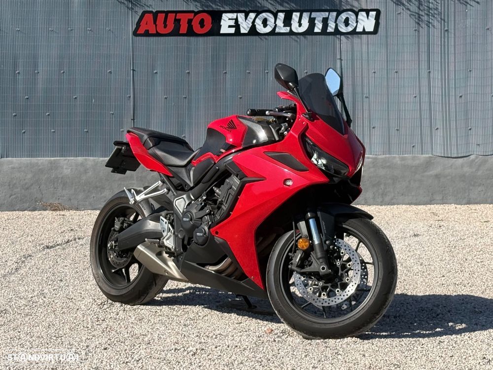Honda CBR 650 R - 1