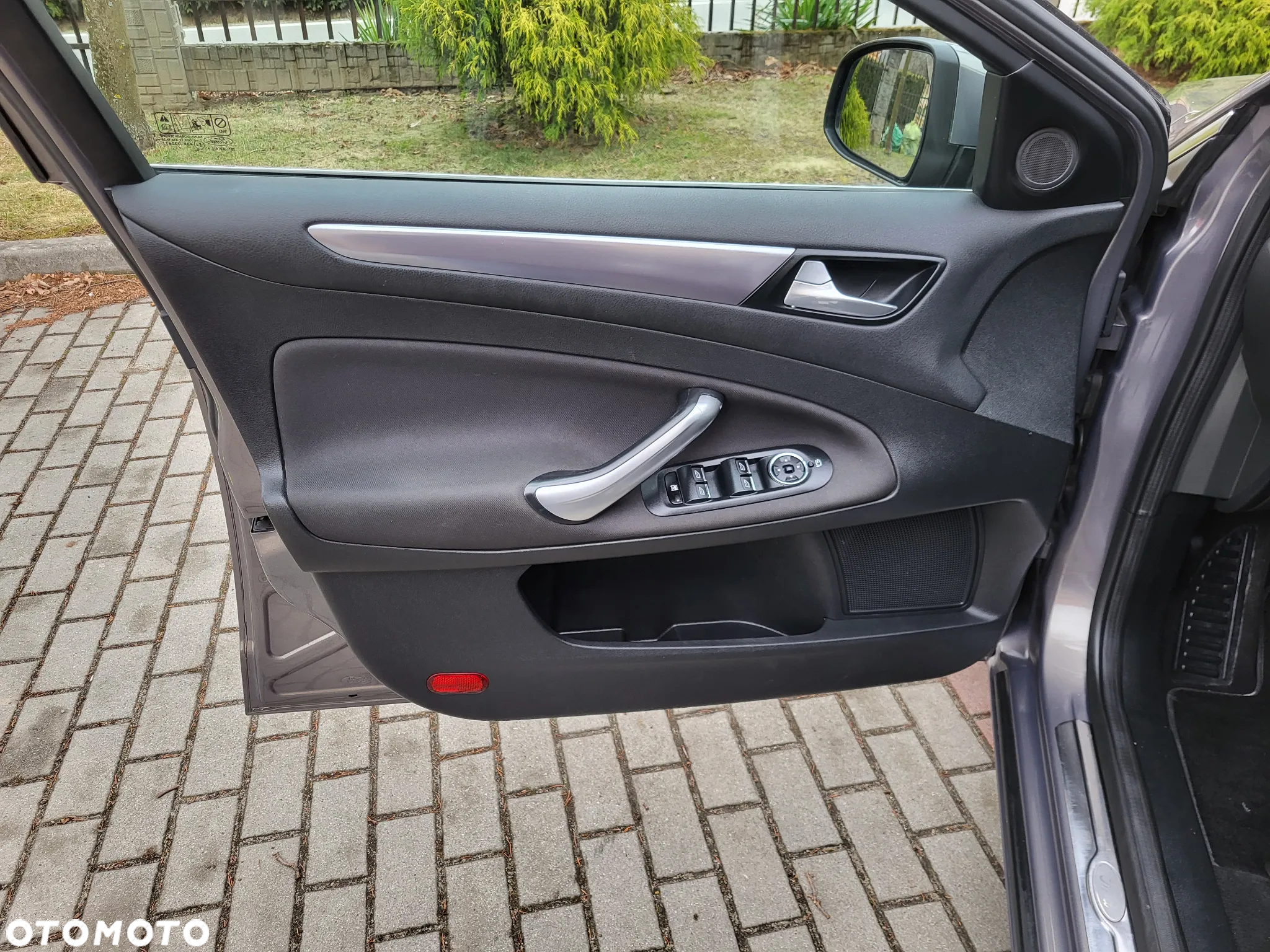 Ford Mondeo 1.6 T Titanium - 32