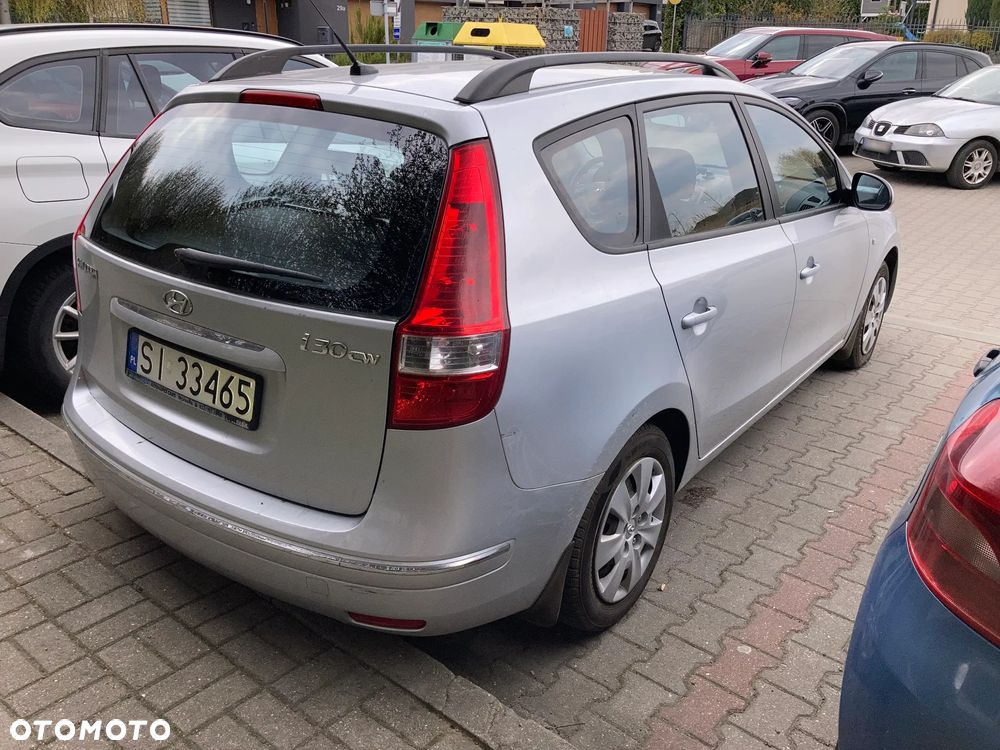 Hyundai i30 1.6 Comfort - 3