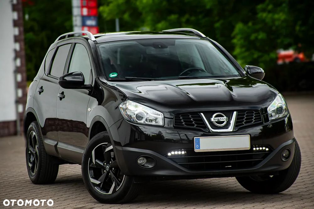 Nissan Qashqai - 1