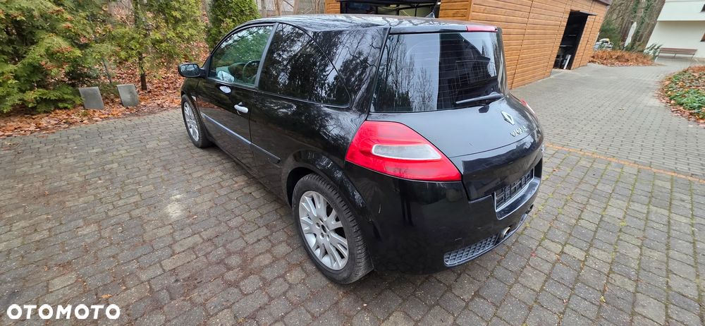 Renault Megane 2.0 dCi Dynamique - 4