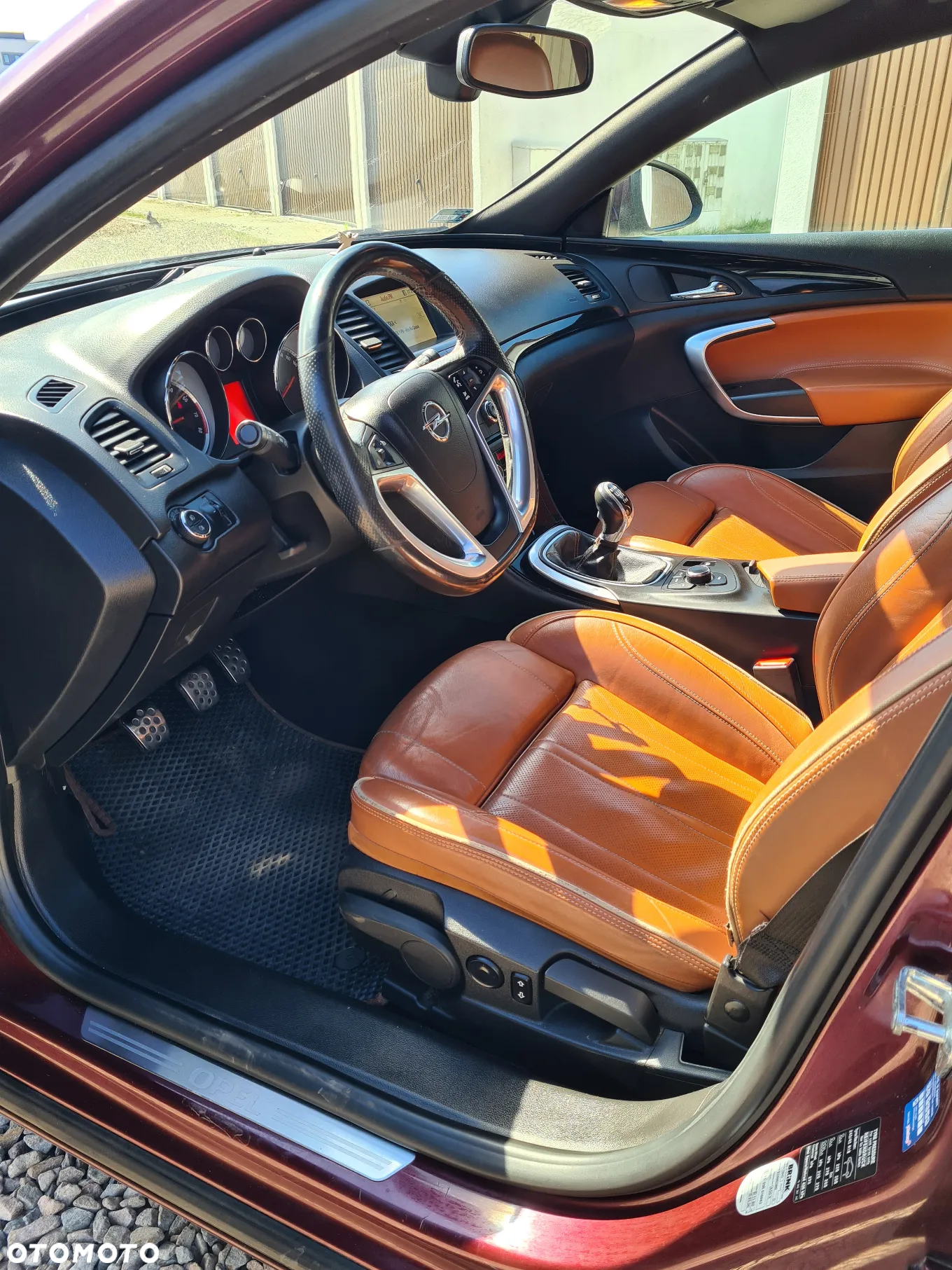 Opel Insignia - 11