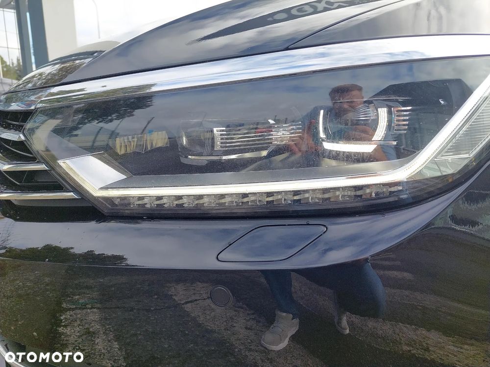 Volkswagen Passat - 19