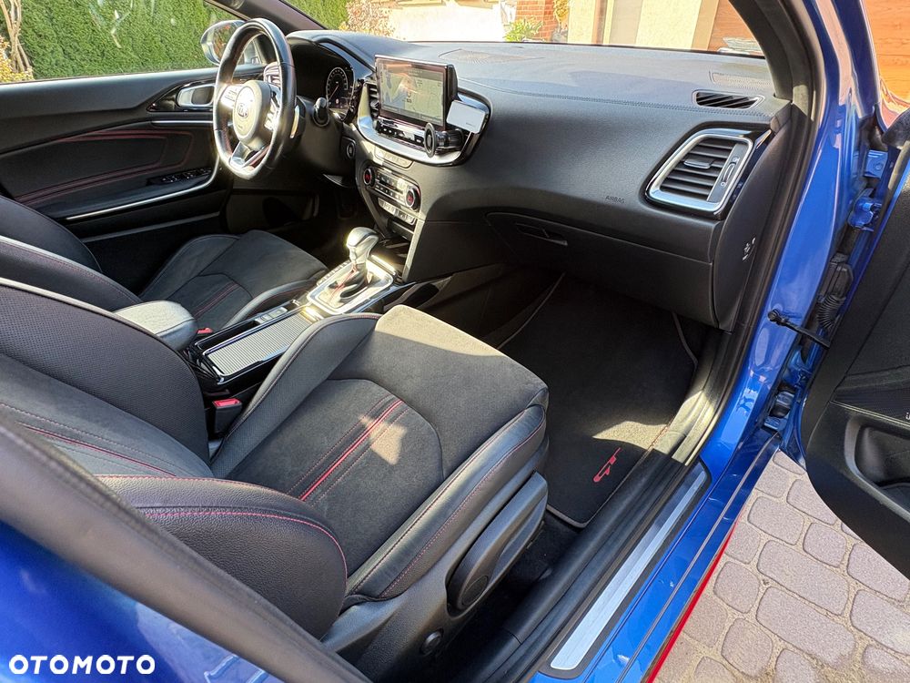 Kia ProCeed 1.6 T-GDI GT DCT - 20