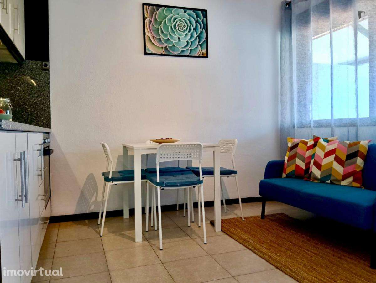 Apartamento com 1 quartos - localizado em Bonfim Porto - Grande imagem: 2/28