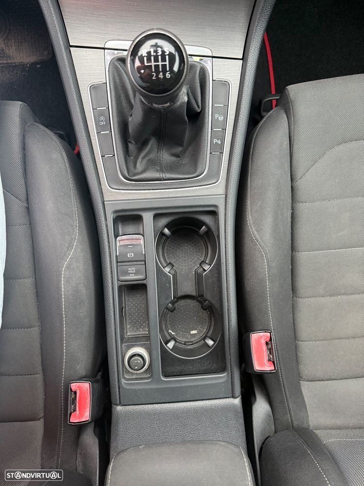 VW Golf 1.6 BlueTDI Comfortline - 13