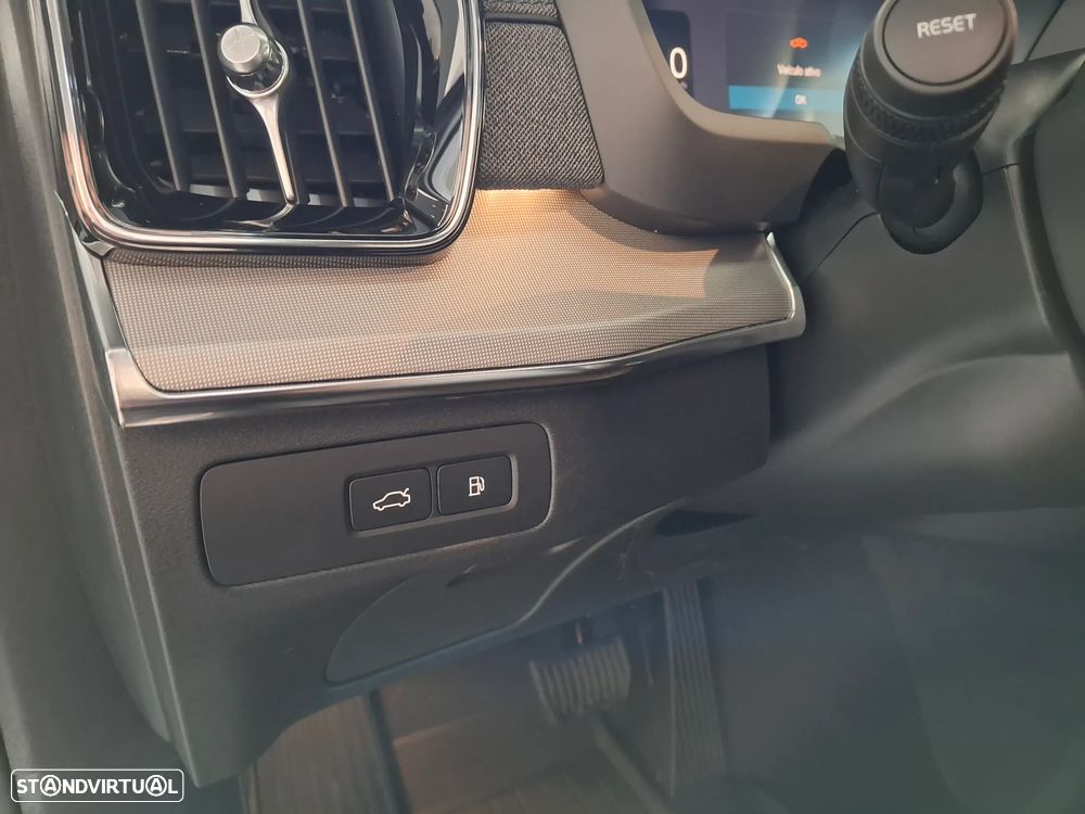Volvo XC 90 2.0 T8 PHEV Black Edition AWD - 18