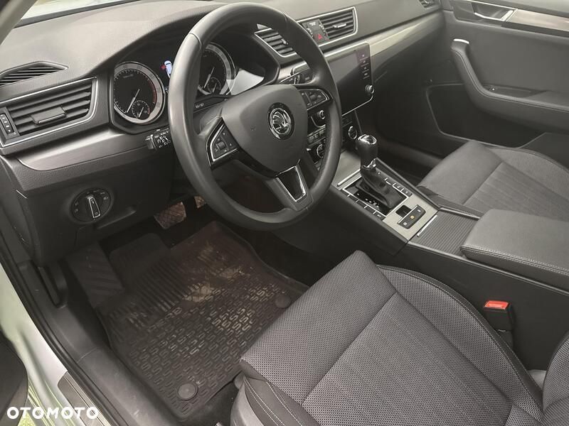 Skoda Superb 1.5 TSI Style DSG - 10