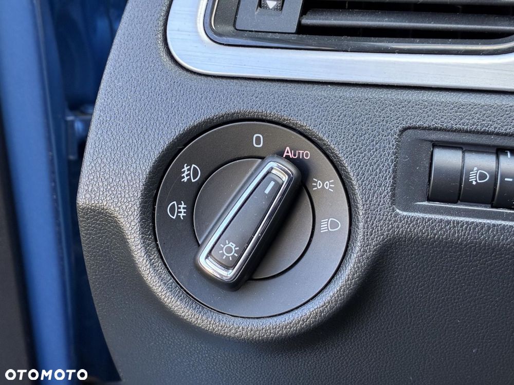 Skoda RAPID 1.0 TSI Ambition - 20