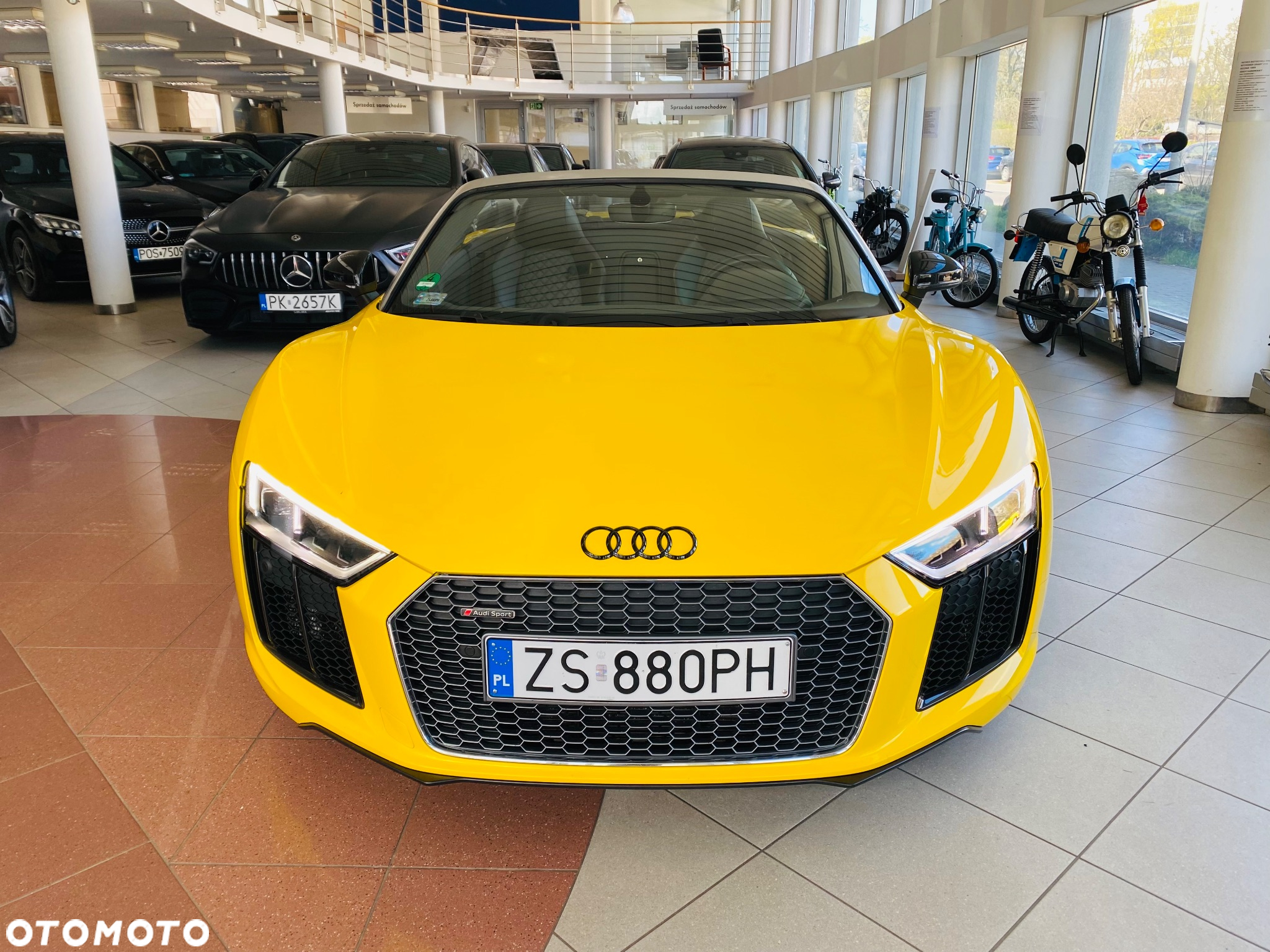 Audi R8 Spyder 5.2 FSI Quattro - 4