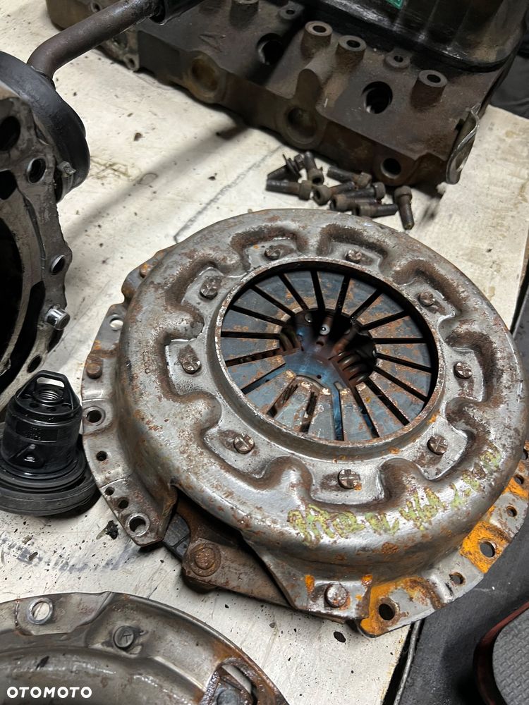 Sprzęgło Nissan patrol y61 2.8tdi tarcza docisk - 2