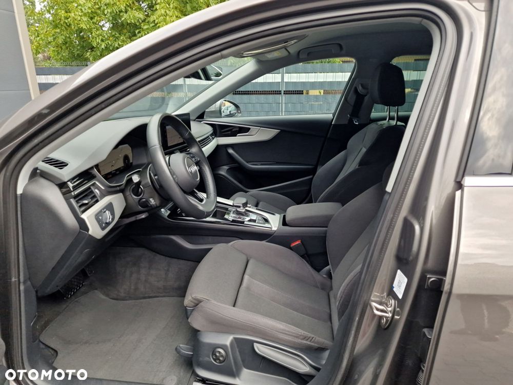 Audi A4 Avant 35 TFSI S tronic - 21