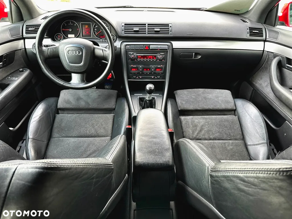 Audi A4 Avant 2.0 TDI - 7