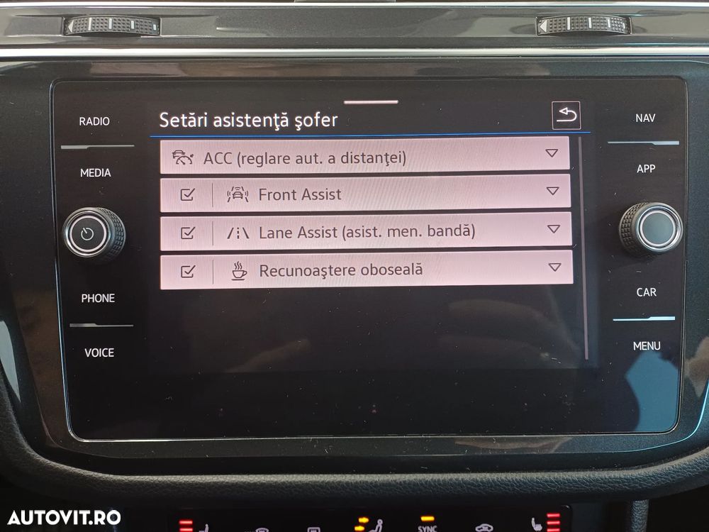 Volkswagen Tiguan 2.0 TDI SCR DSG 4Motion Life - 28