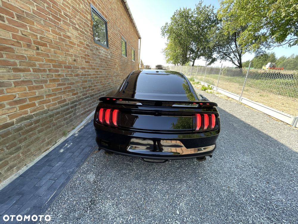 Ford Mustang 5.0 V8 GT - 3