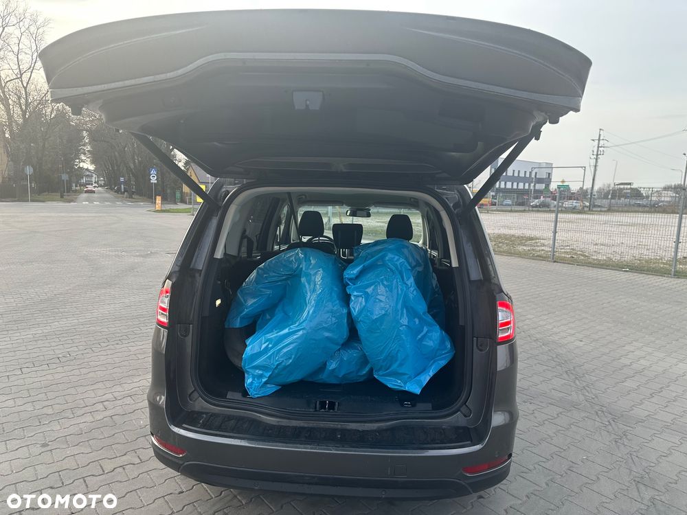 Ford Galaxy 2.0 TDCi Titanium - 17