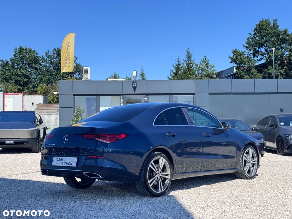 Mercedes-Benz CLA - 5
