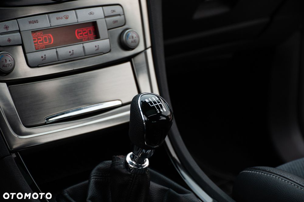 Ford Mondeo 2.0 TDCi Viva Titanium - 35