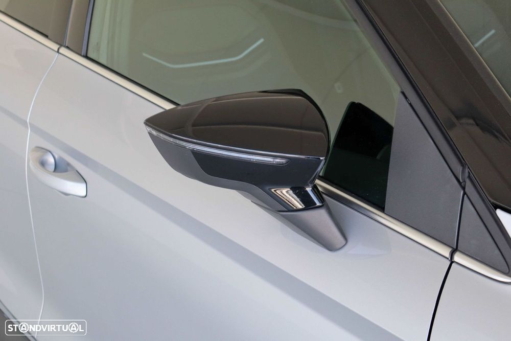 SEAT Arona 1.0 TSI FR - 4