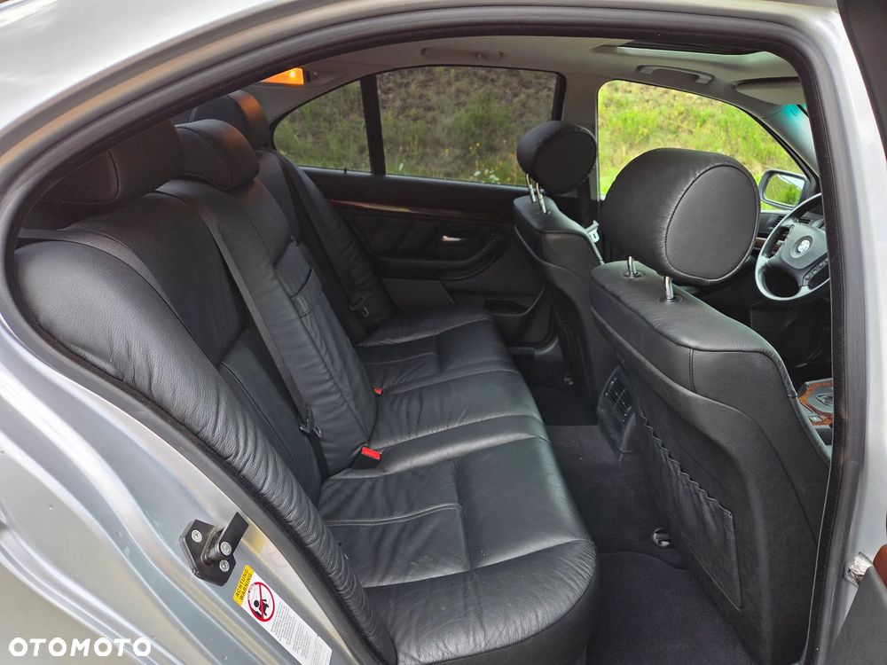 BMW Seria 5 - 23