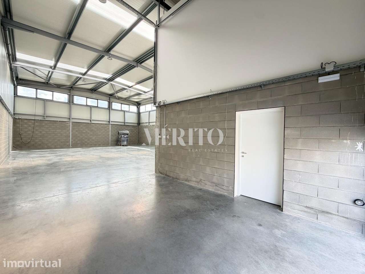 Pavilhão Novo - Arrendamento - Grande imagem: 5/16