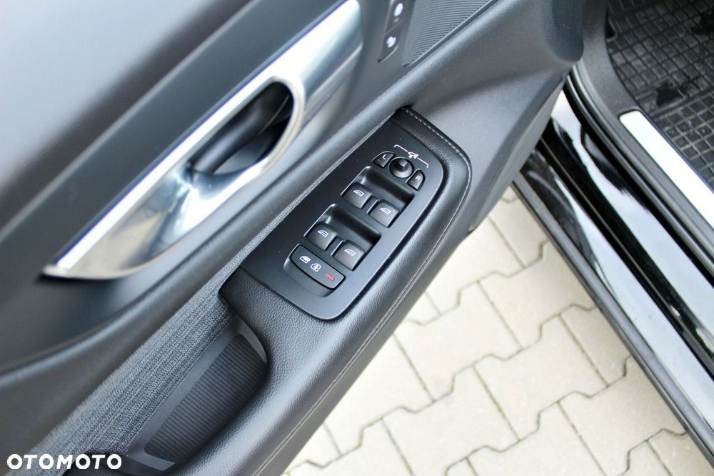 Volvo V60 - 10