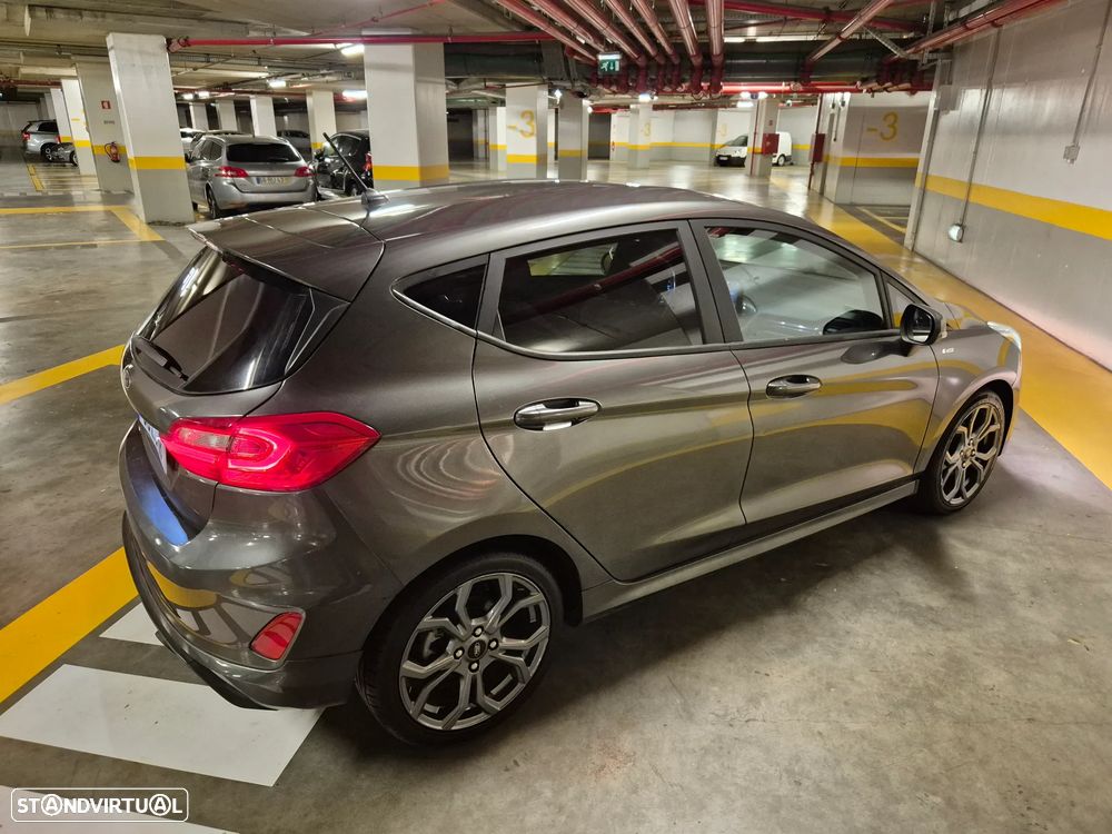 Ford Fiesta 1.0 EcoBoost ST-Line - 10