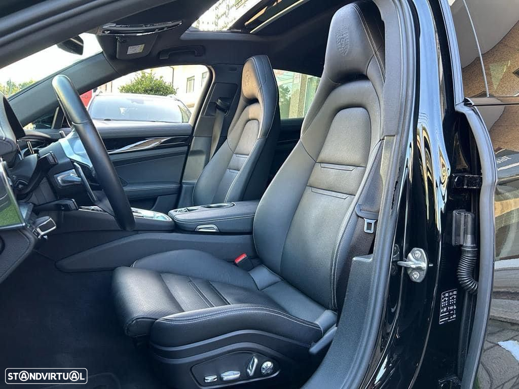 Porsche Panamera 4 E-Hybrid 10 Years Edition - 8