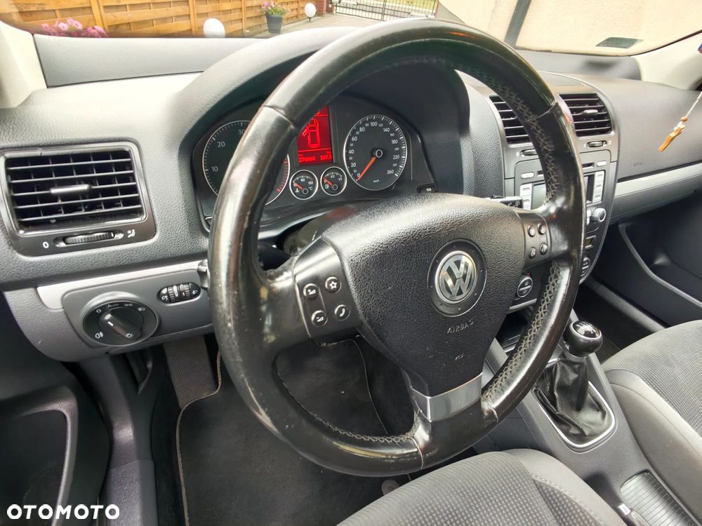 Volkswagen Golf 1.9 TDI Comfortline - 15