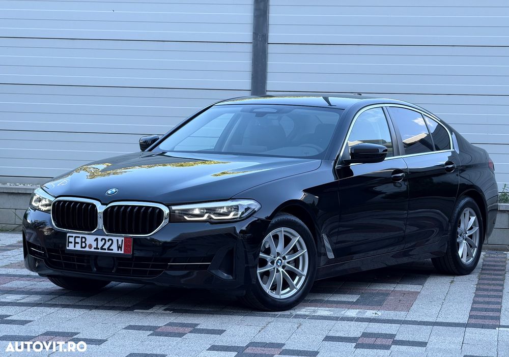 BMW Seria 5 520i AT MHEV - 22
