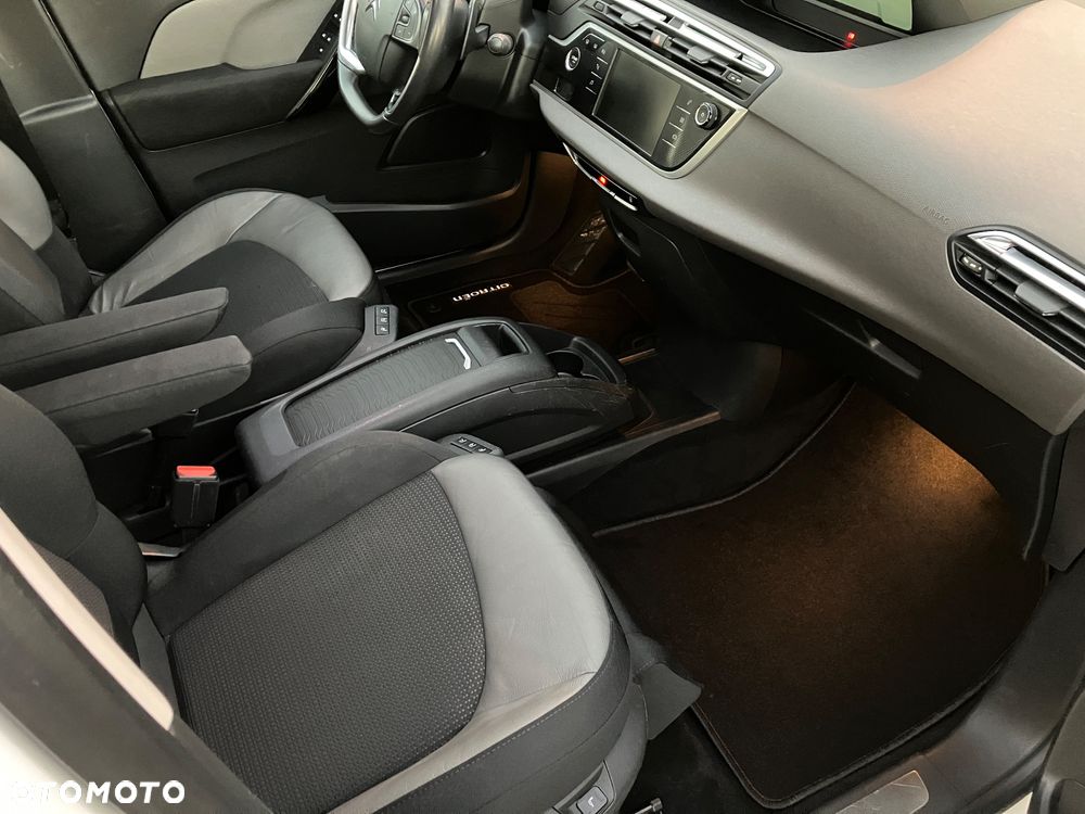Citroën C4 Grand Picasso - 9