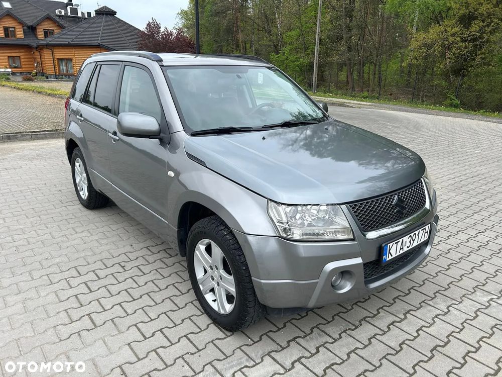 Suzuki Grand Vitara - 3